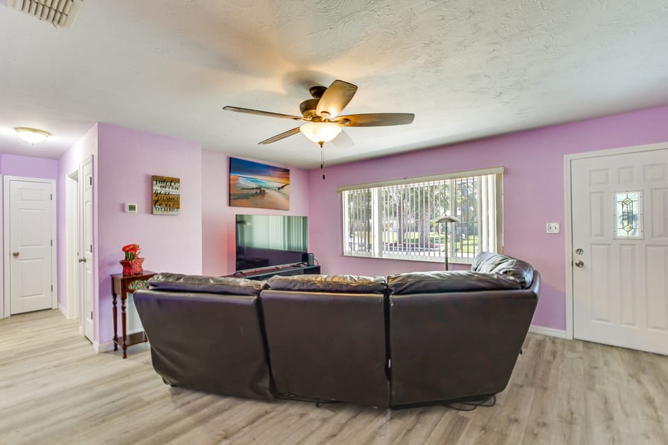 Dockside Hernando Beach Retreat w/ Canal Access House in Hernando Beach