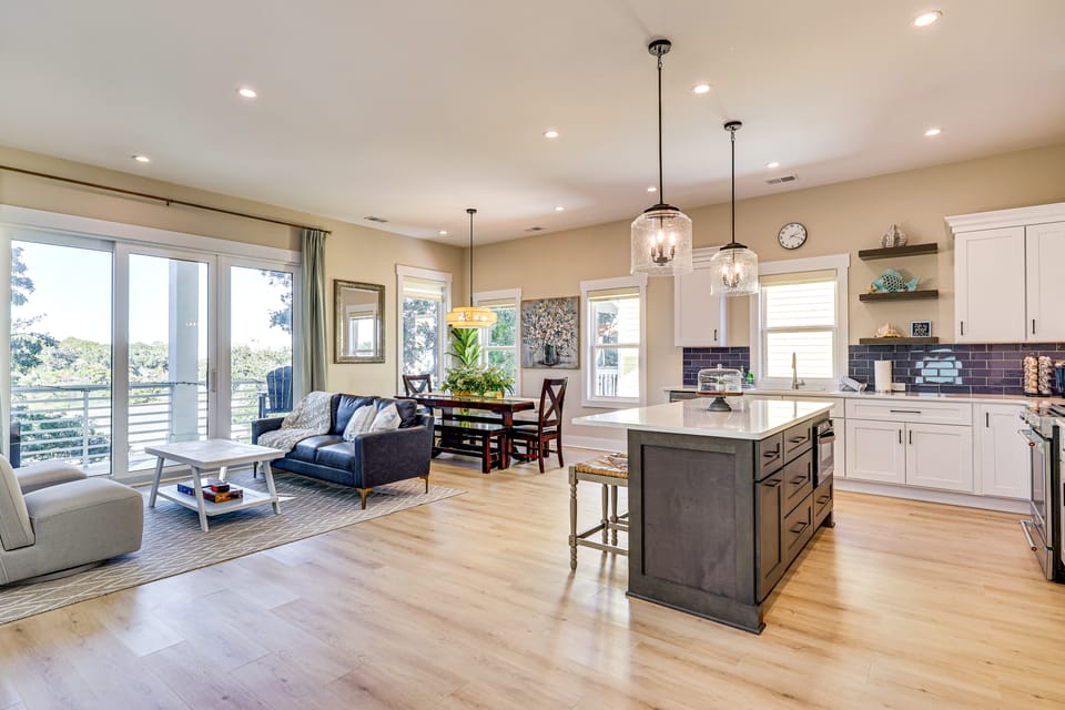 Luxe 2-Home Combo in Carolina Beach: Walk to Water House in Carolina Beach