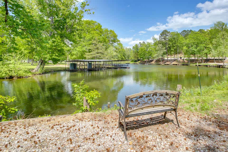 Waterfront Couples Retreat in Hot Springs! House in Garland County
