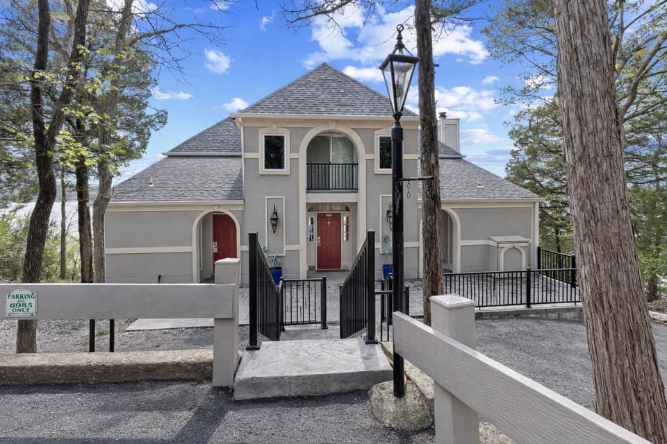 Main Channel Views! Luxe Tan-Tar-A Estates Home House in Lake of the Ozarks