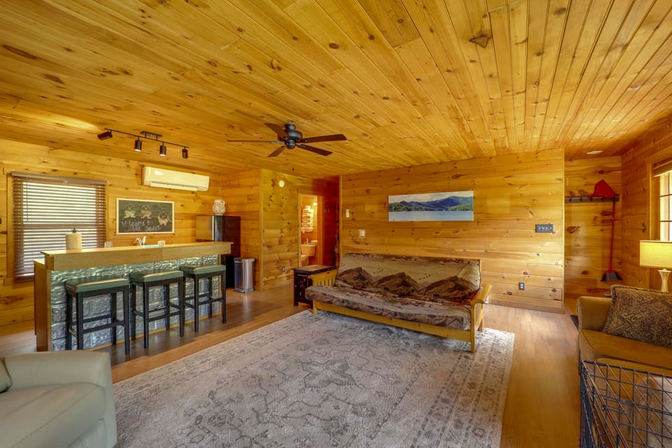 7 Mi to Doe Mtn ATV Trails: Secluded Butler Cabin House in Tennessee