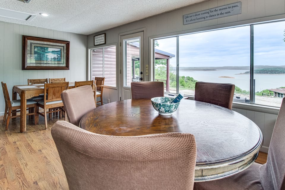 Boating & Fishing Basecamp! Lake Norfork Views House in Norfork Lake