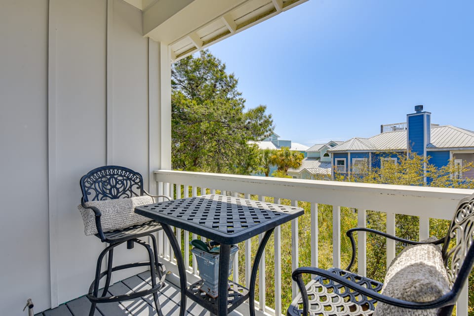 1 Mi to Blue Mtn Beach! 30A Getaway w/ Golf Cart House in South Walton County