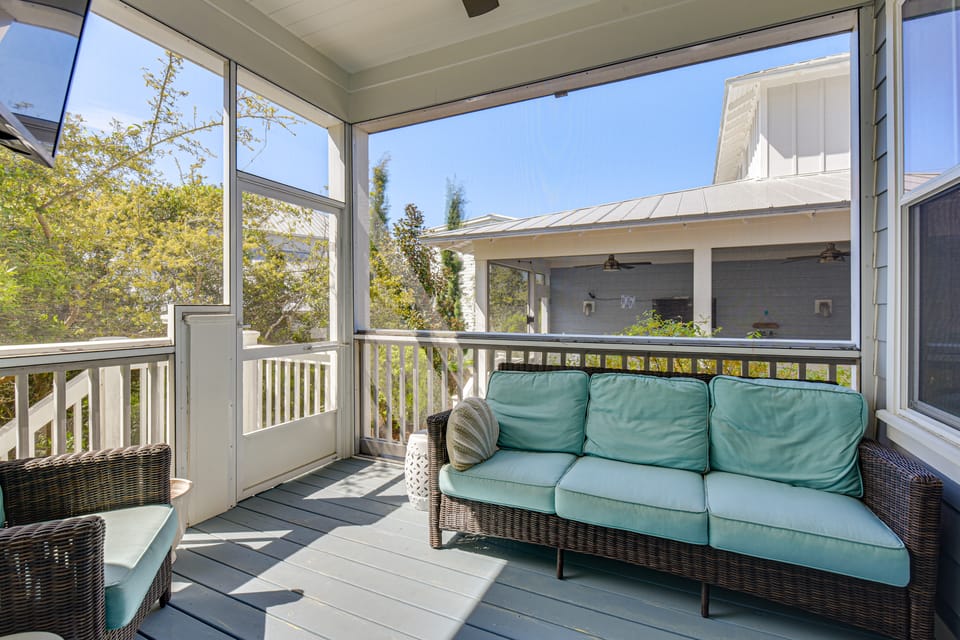 1 Mi to Blue Mtn Beach! 30A Getaway w/ Golf Cart House in South Walton County