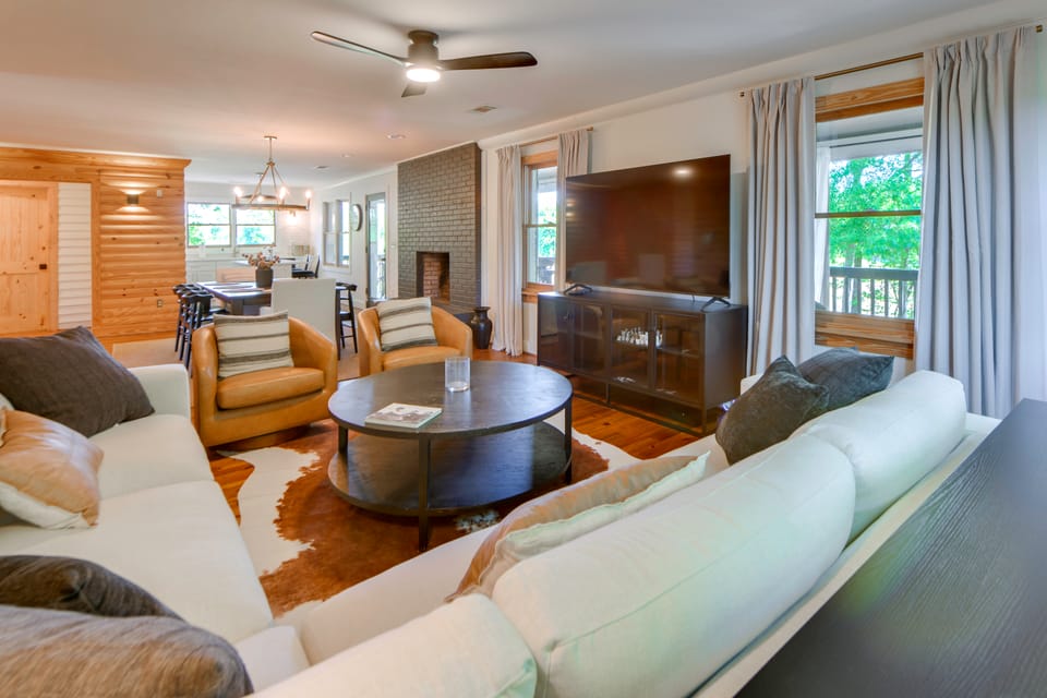 Peaceful Retreat Near Callaway Gardens! House in Georgia