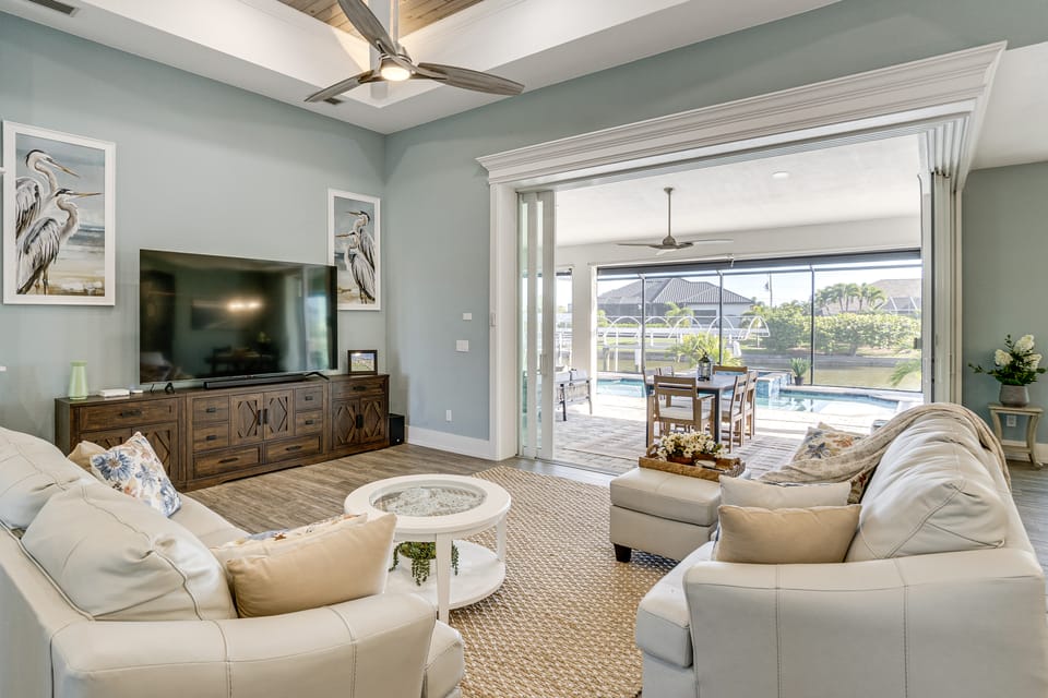 Luxury Waterfront Escape w/ Pool in Port Charlotte House in South Gulf Cove