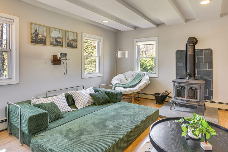 Tranquil Catskills Home w/ Creek & Fire Pits House in Hudson Valley