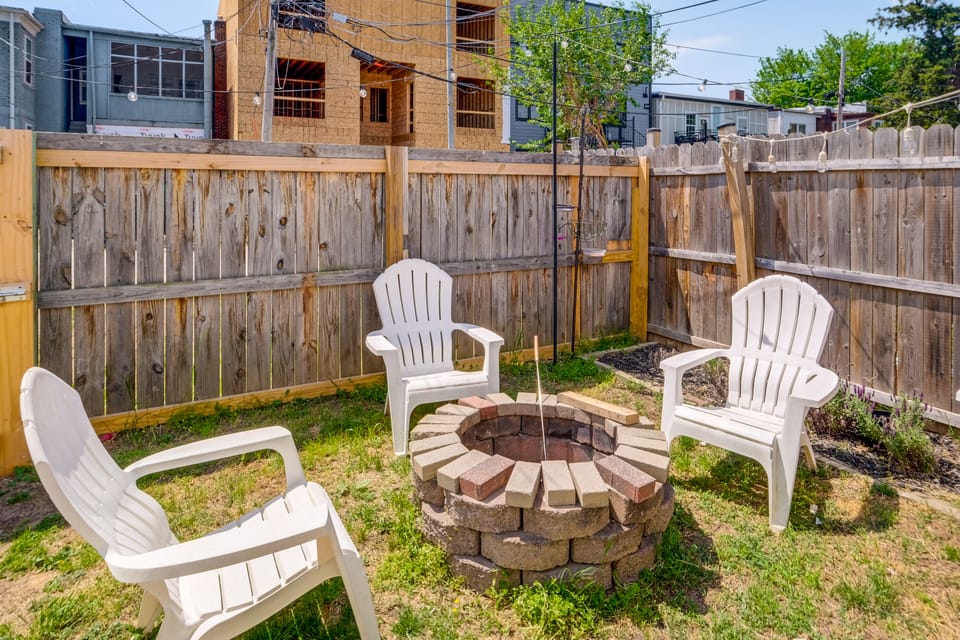 Renovated NE Washington Home Base w/ Shared Yard! Apartment in District of Columbia