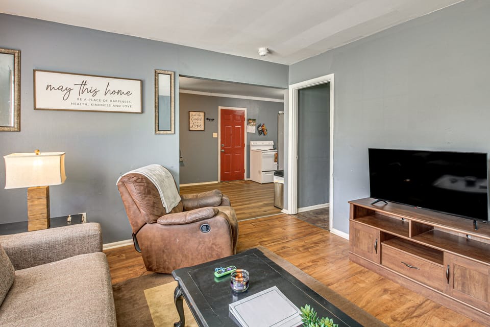 Great for Group & Work Stays! Decatur Unit By Dtwn Apartment in Decatur
