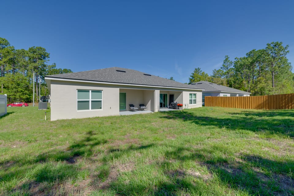 Family Home w/ Yard Near WEC & Silver Springs SP Apartment in Florida