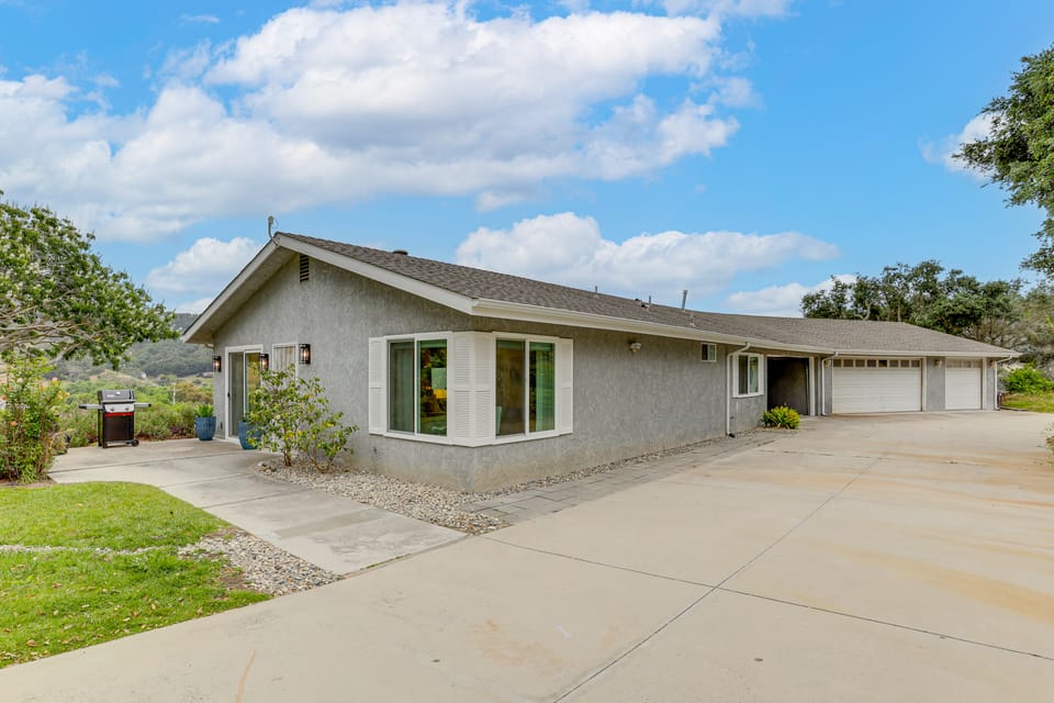 Hike, Work & Play! SLO Home: 2 Mi to Beaches House in Avila Beach