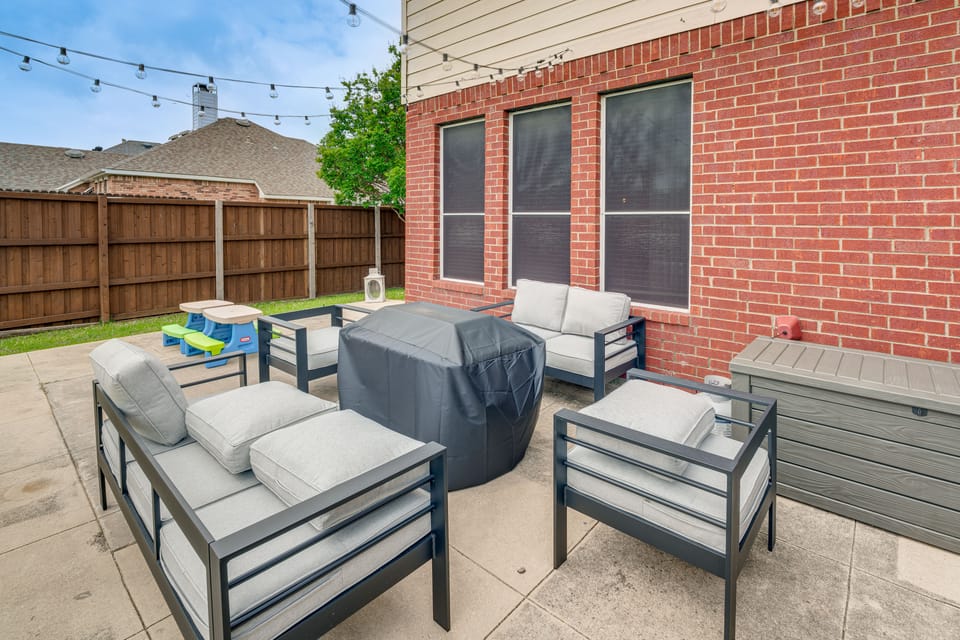 4 Mi to Toyota Stadium! Spacious Frisco Retreat House in Frisco