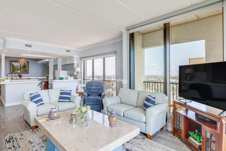 Penthouse w/ Beach Access: Suntide III - Unit 1101 Apartment in South Padre Island