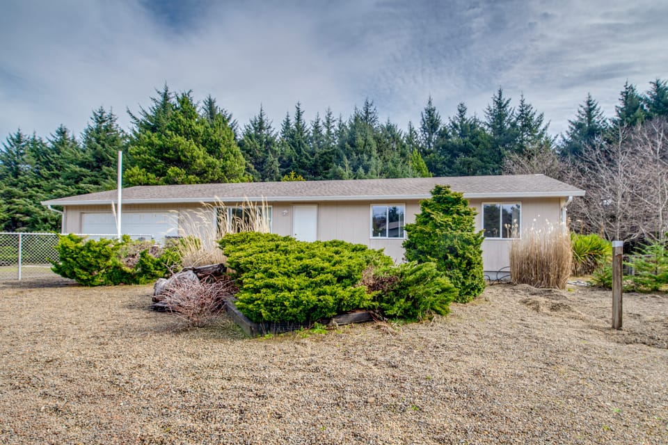 Ocean City Home w/ Fenced Yard: 1 Mi to Beach! House in Washington