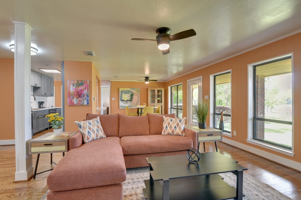 Angler's Escape on Lake Livingston w/ Private Dock House in Lake Livingston