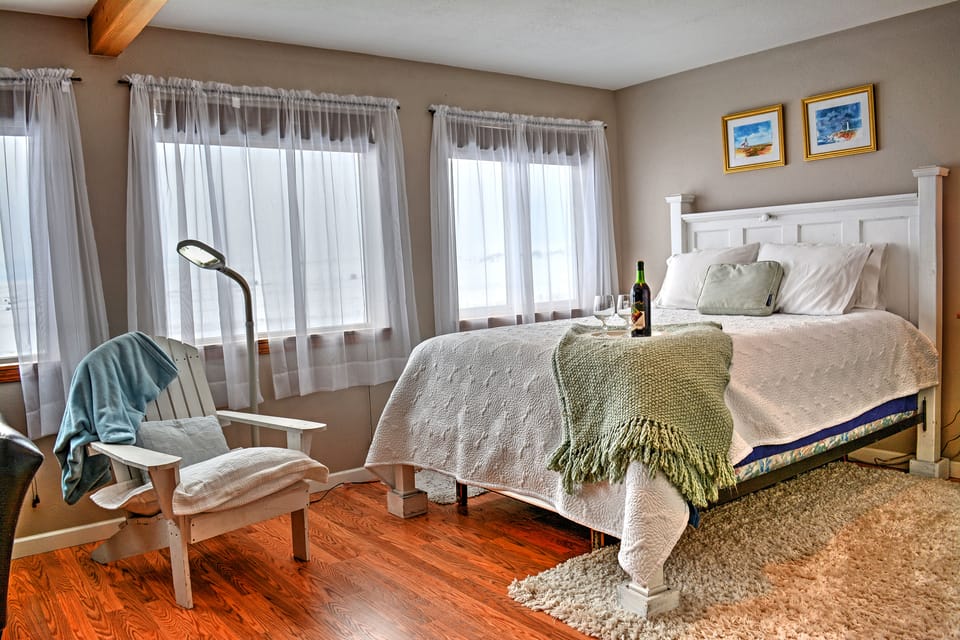 4 Mi to Flathead Lake! Charming Mtn Escape Apartment in Flathead Lake