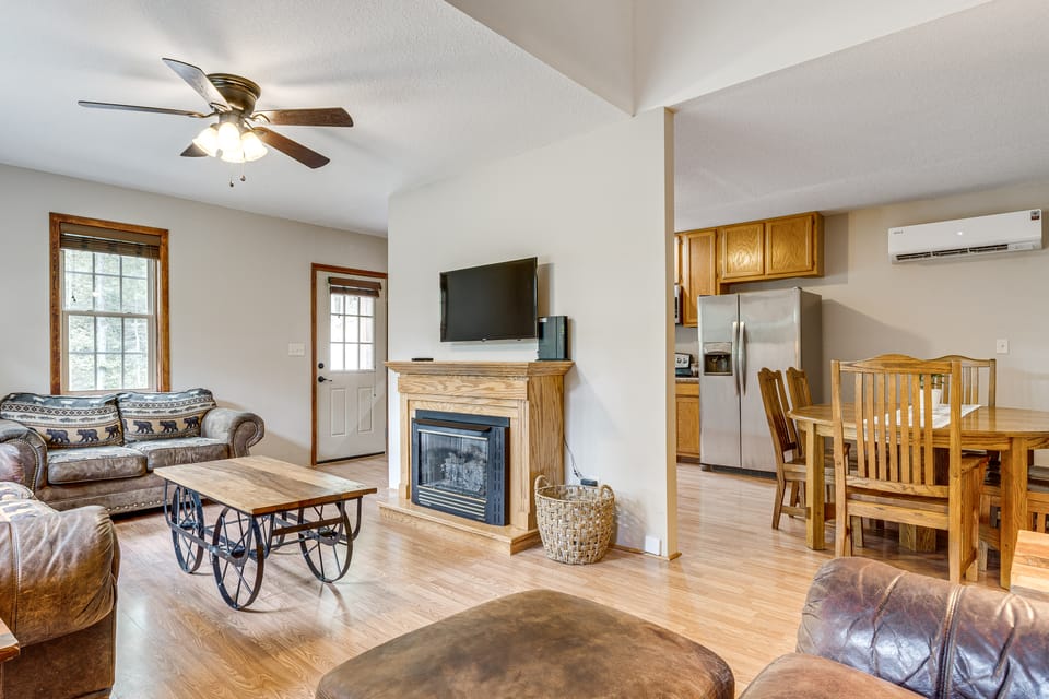 On 18 Acres! Secluded Leicester Home w/ Fire Pit House in Buncombe County