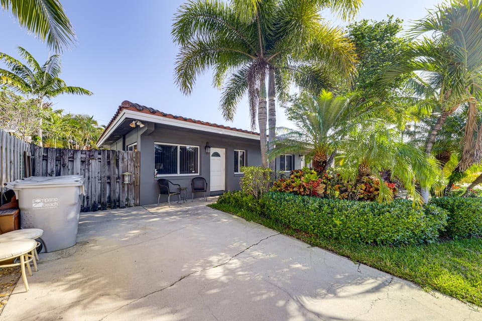 Steps to Shore! 2 Pompano Beach Villas w/ Pool Villa in Pompano Beach