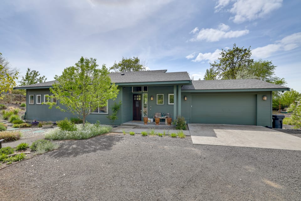 Lush Retreat on Walla Walla’s Southeast Side! House in Walla Walla