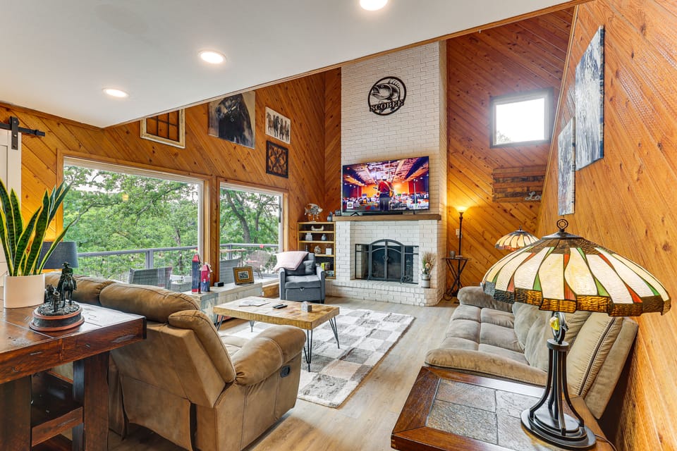 Private Dock + Decks: Lake O' the Pines Escape House in Lake O the Pines