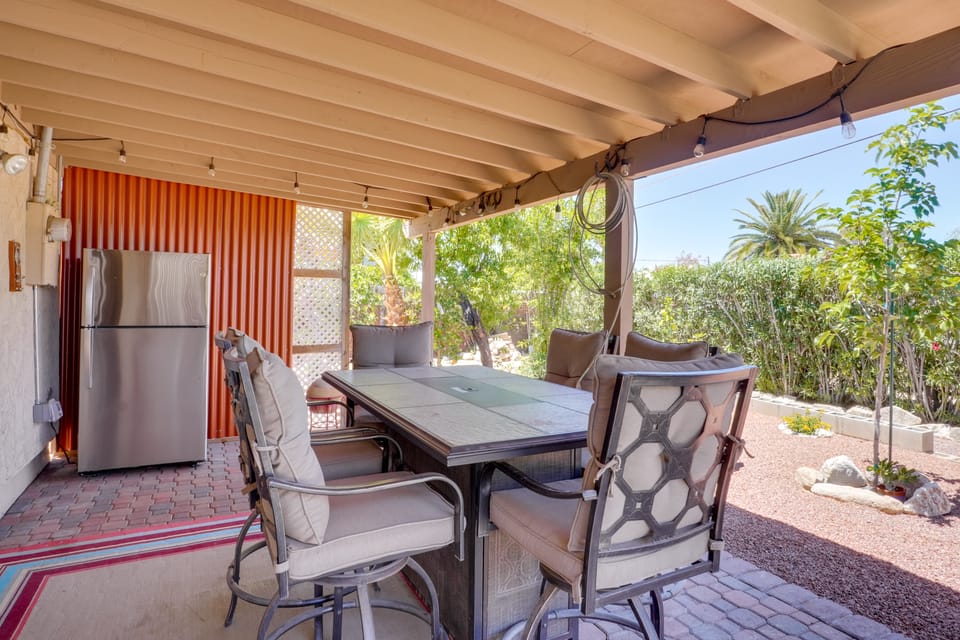 Outdoor Sanctuary + Gym! Retreat 4 Mi to Reid Park House in Tucson