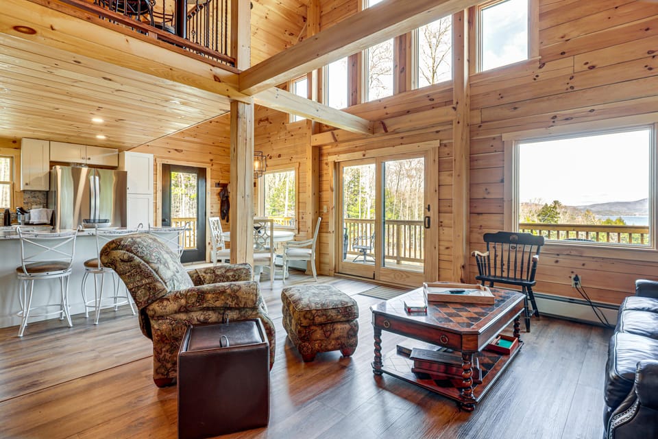 Newfound Lake Getaway: Cabin w/ Deck, Fire Pit House in Newfound Lake