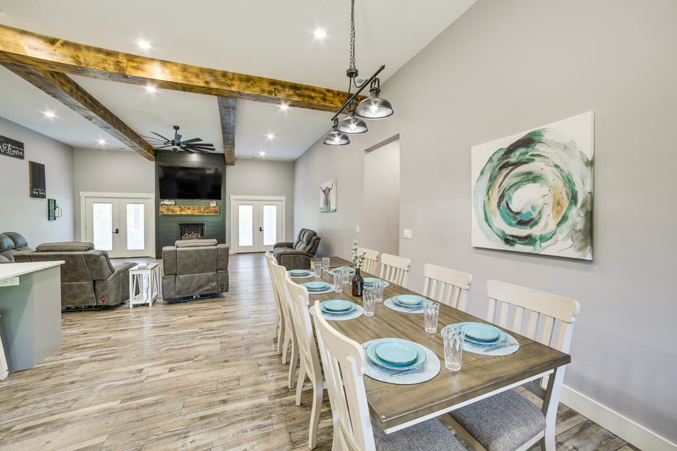 Spacious Barndominium Near Branson w/ Game Rooms House in Arkansas