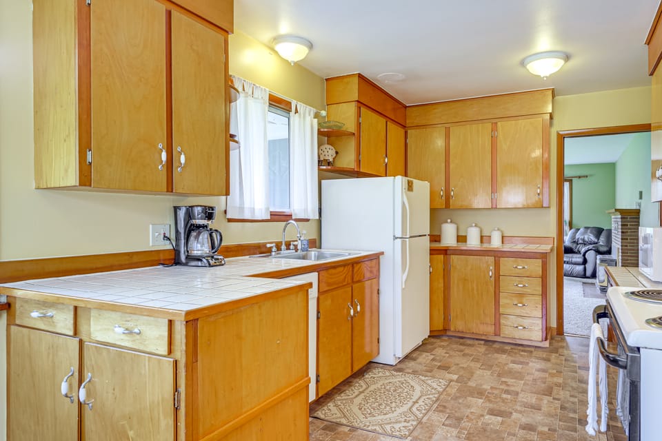 Great for Families! Peaceful Snohomish Escape! House in Everett
