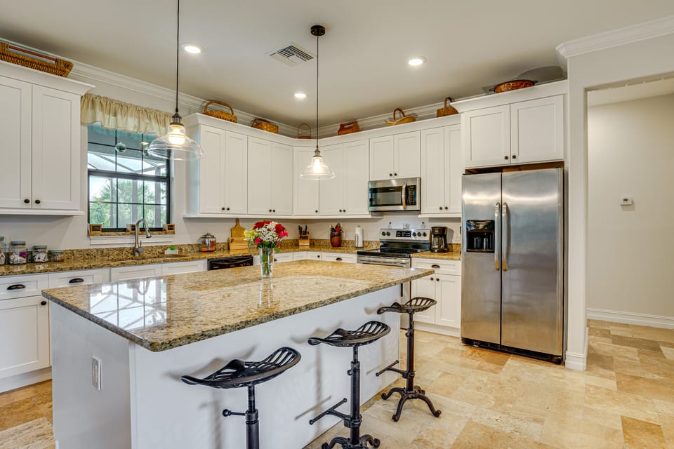 Punta Gorda Home: Great for Nurses & Professionals House in Florida