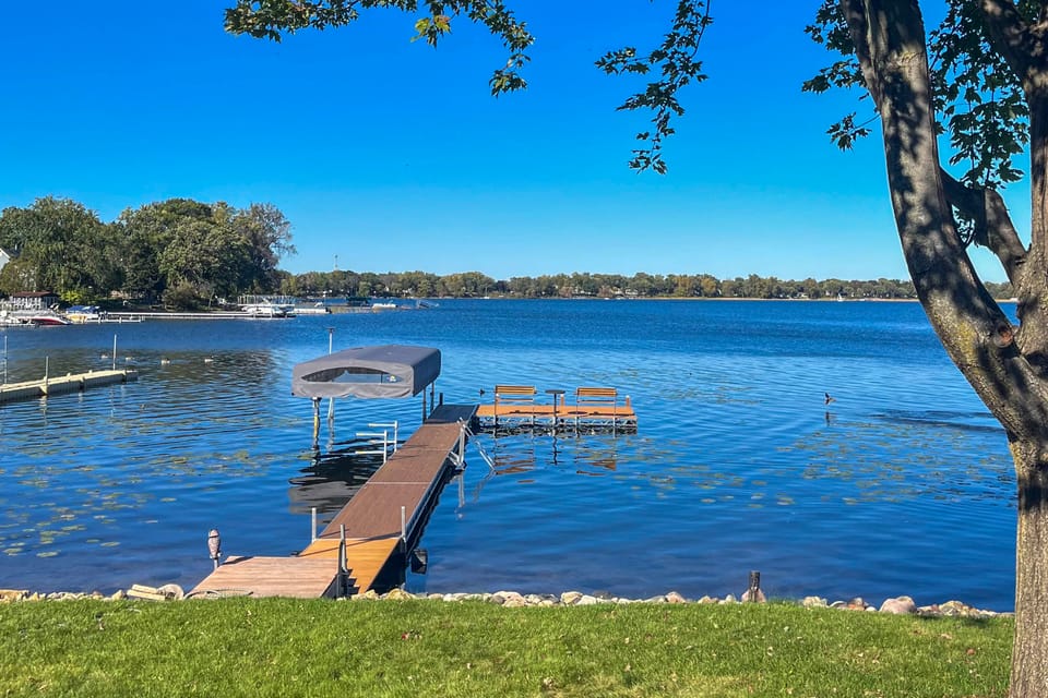 White Bear Lake Lakehouse w/ Dock & Paddleboards House in White Bear Lake