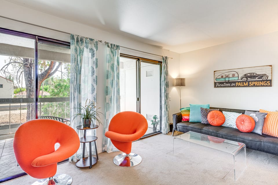 2 Mi to Dtwn! Chic Palm Springs Condo Apartment in Palm Springs