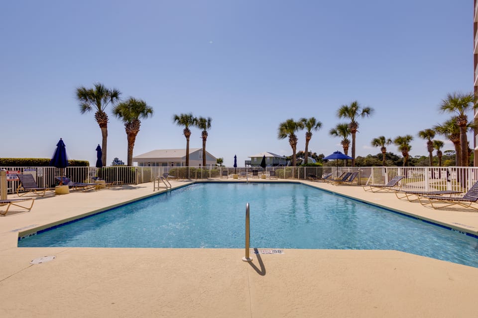 Walk to Beach: The Dunes Condo w/ Resort Perks! Apartment in Alabama