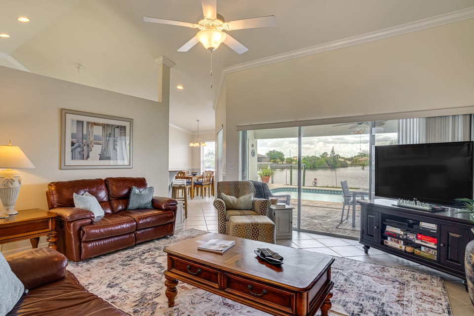 Spectacular Views! Largest Canal in NW Cape Coral House in Cape Coral