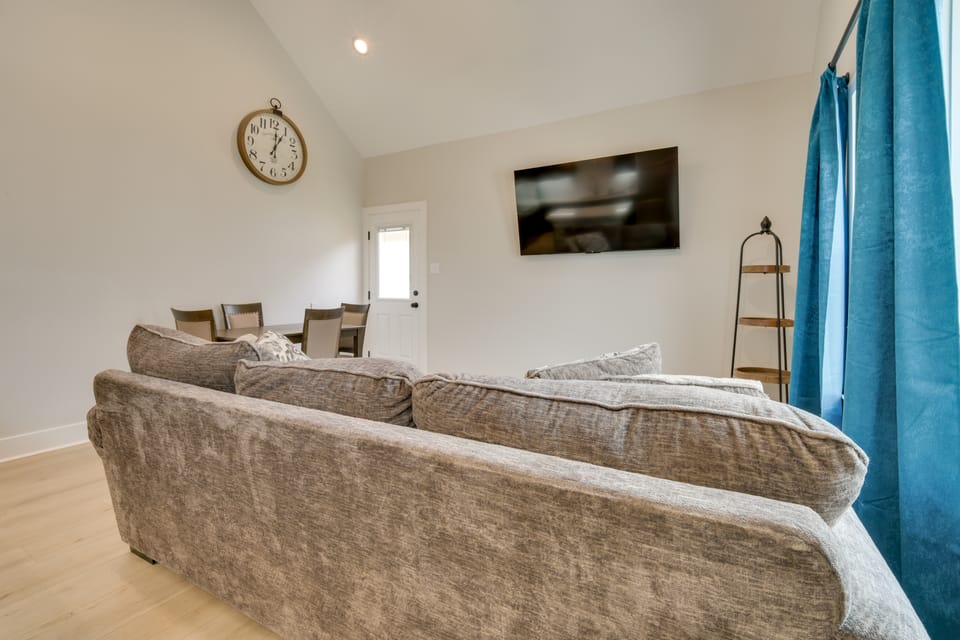 Near AFB & Medical Center: Modern San Angelo Home House in San Angelo