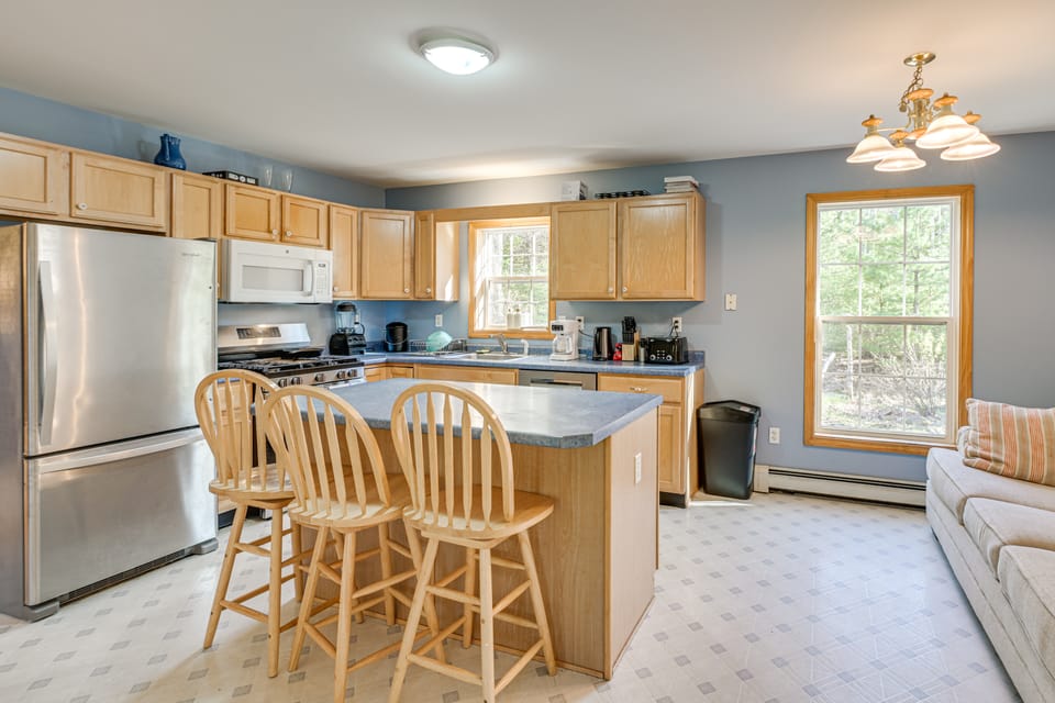 4 Mi to Acadia Trails! Coastal Maine Launchpad House in Acadia National Park
