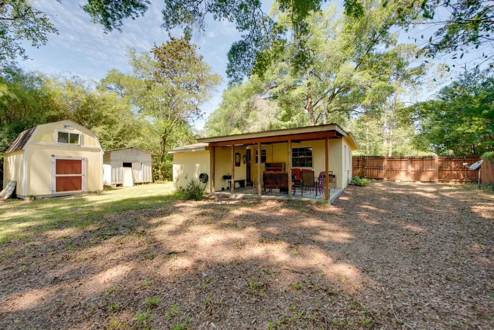 3 Mi to FSU! Wooded Retreat Near Nature Trails House in Tallahassee