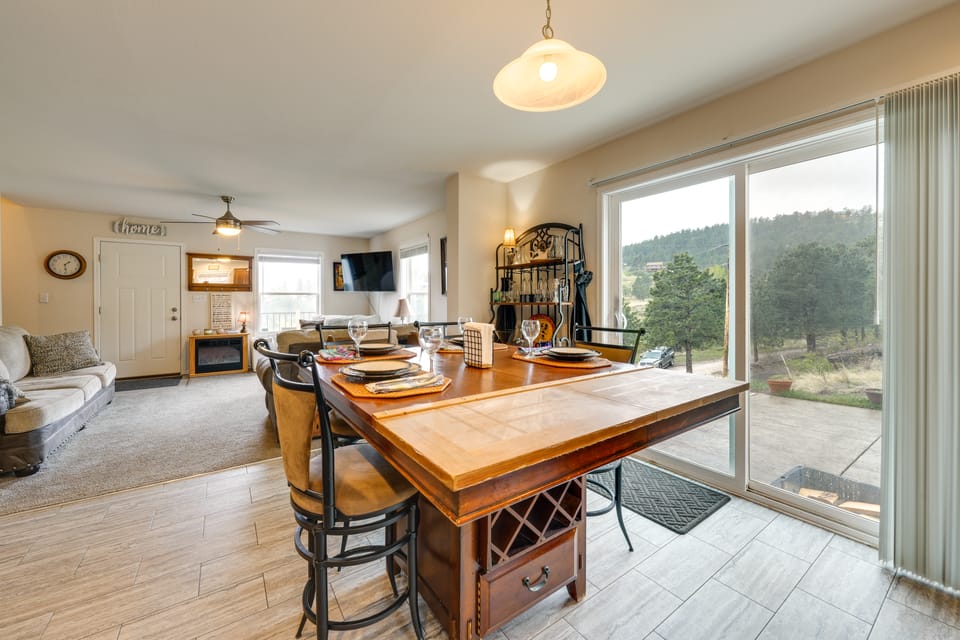 Private Patio & Mtn Views: Drake Home on 5 Acres House in Colorado