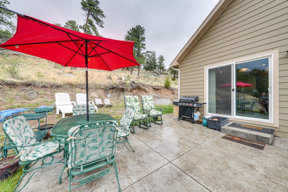 Private Patio & Mtn Views: Drake Home on 5 Acres House in Colorado