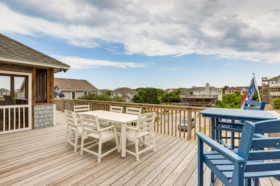 Walk to the Beach! 5BR Outer Banks Home House in Duck