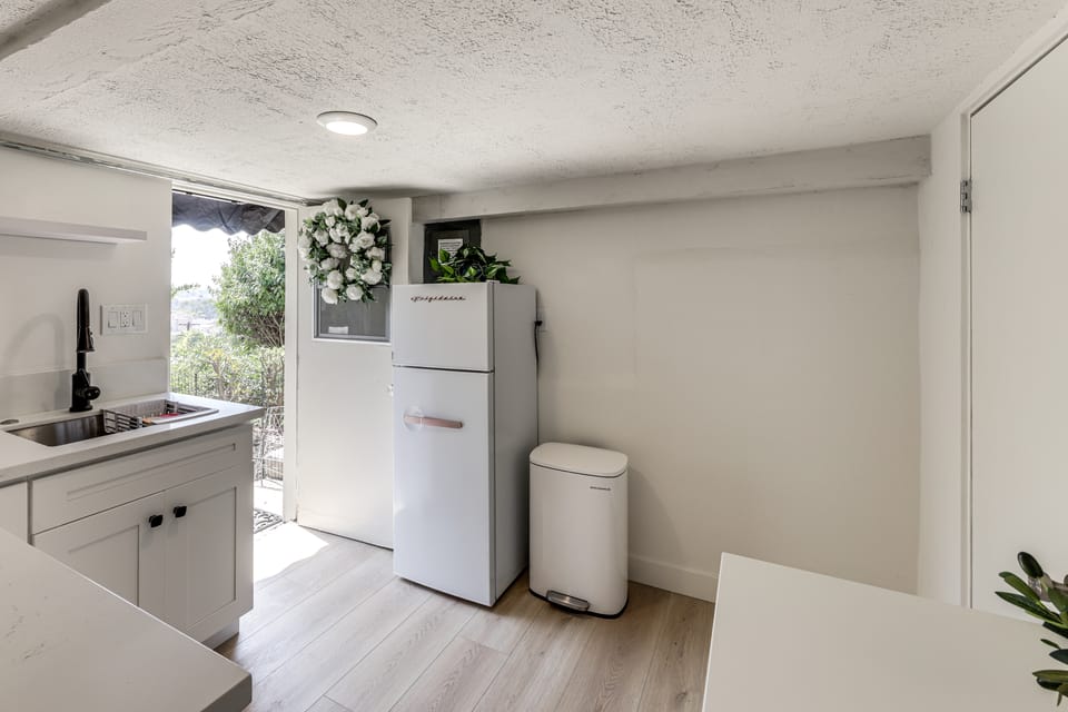 Walk to La Mesa Village: Apt w/ Private Patio Apartment in La Mesa