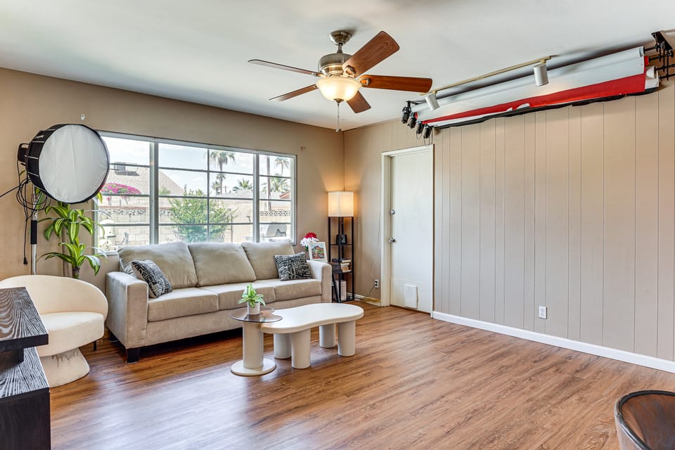 < 3 Mi to Old Town! Scottsdale Home w/ Pool House in Scottsdale