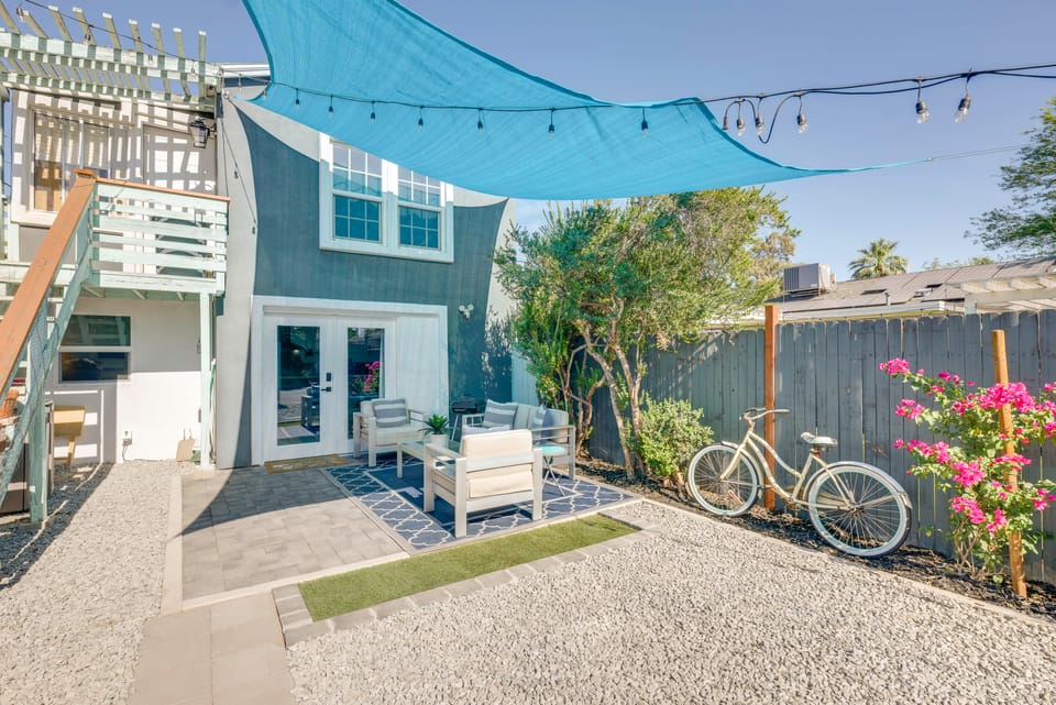 Sleek Studio 4 Mi to Dtwn Phoenix: Pets Welcome! Apartment in Phoenix