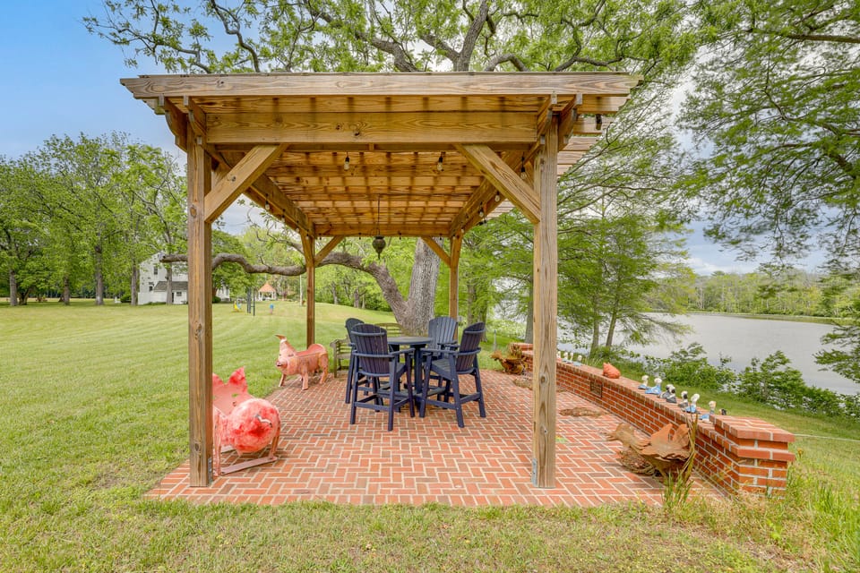 Private, Exclusive, Historic Pocomoke River Estate House in Worcester County