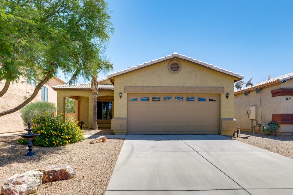 San Tan Valley Home w/ Patio in Johnson Ranch! House in Johnson Ranch