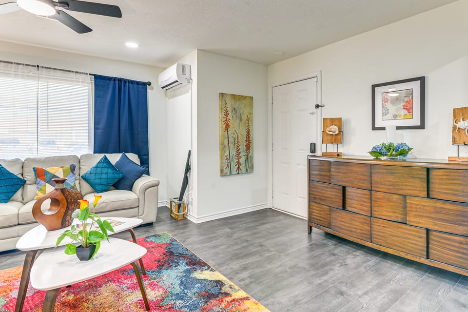 Near Beach & Pleasure Pier! 2 Units in Galveston Apartment in Galveston Island