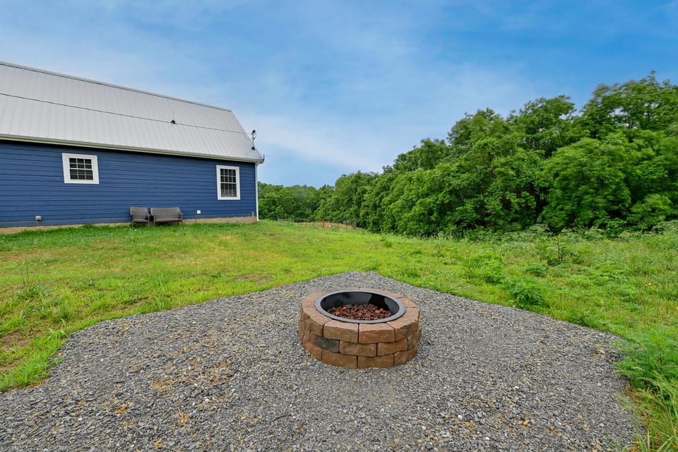 Pet-Friendly Home w/ Hot Tub & Yard in Willisburg! House in Indiana
