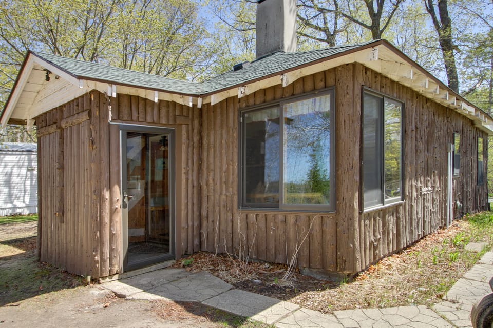 Family Escape on Gull Lake! Dock/Launch Access House in Minnesota