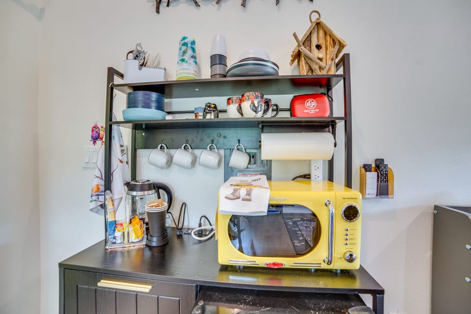 ‘Tweet Suite’ - Studio Getaway 7 Mi to Dtwn Tyler Apartment in Texas
