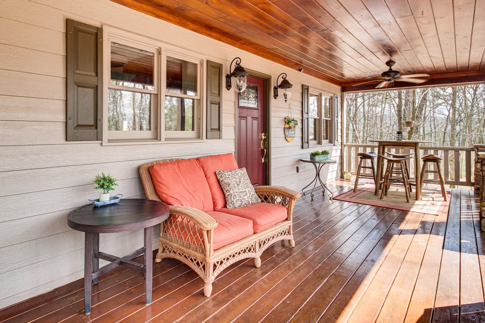 Private Hot Tub, Community Perks! Big Canoe Escape House in Georgia