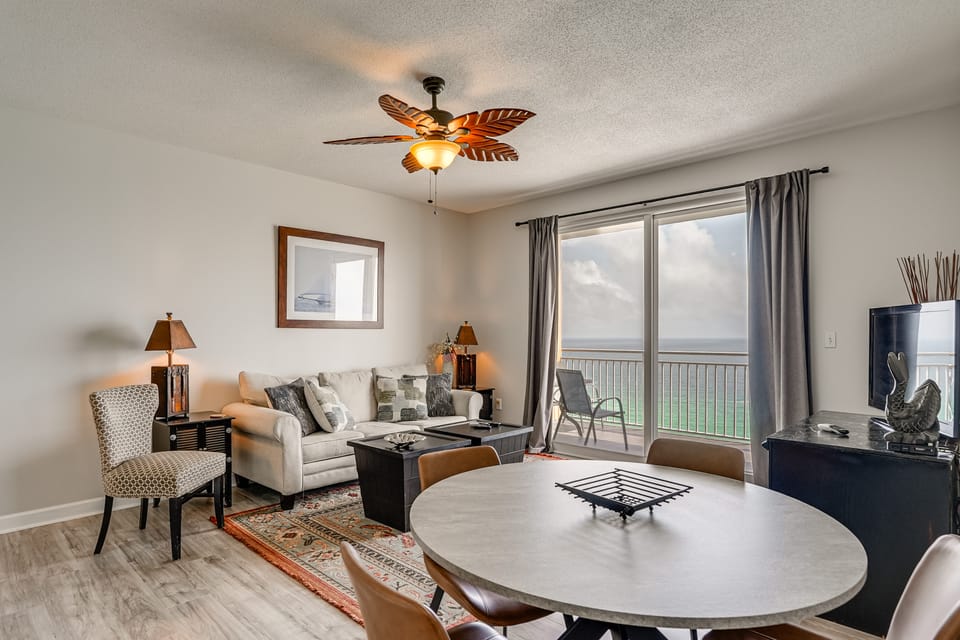 Walk to Pier & Water Park! Beachfront Bliss in PCB Apartment in Panama City Beach